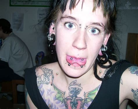 Tongue Spliting And Extreme Pierced Girl Face Piercings Girls Tatoos