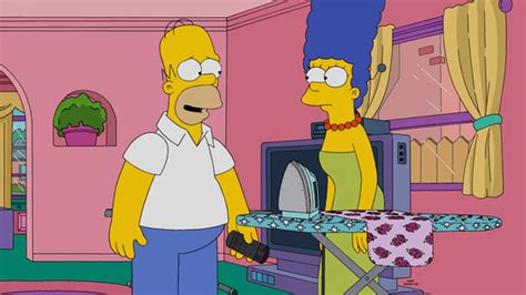 The Simpsons Homer And Marge Are Separating—is Lena Dunham To Blame