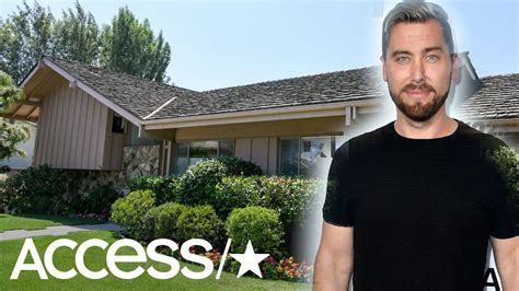 Hgtv Outbids Lance Bass For The Famous Brady Bunch House Youtube
