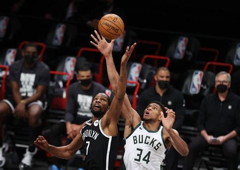 After getting blown out in game 2 by nearly 40 points, the bucks bounced back in game 3. Brooklyn Nets vs Milwaukee Bucks free live stream, Game 1 ...