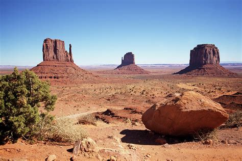 The Three Sisters At Monument Valley Photograph By Focus On Nature