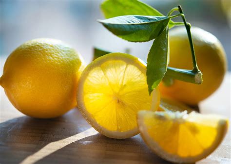 Lemons Health Benefits Ayurvedic Uses John Douillards Lifespa