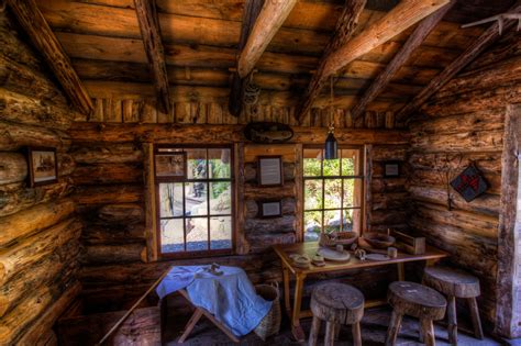 Inside Views of an Adirondack Cabin | Jazzersten's HDR Blog