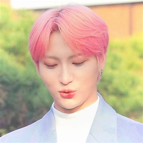 Park Seong Hwa Tala I M A Simp Twitter Header One Team Pink Hair Kpop Reyes Widget