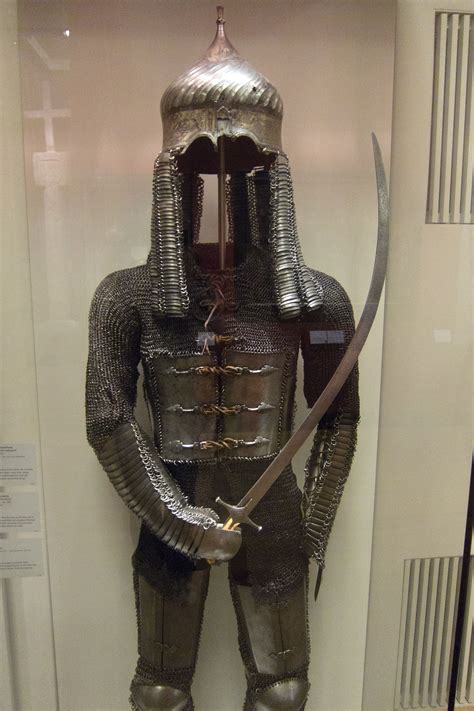 Chainmail Armor Chainmail Armor Arms And Armour Medieval Armor