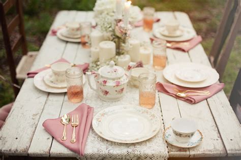 Vintage Table Decorations For Wedding