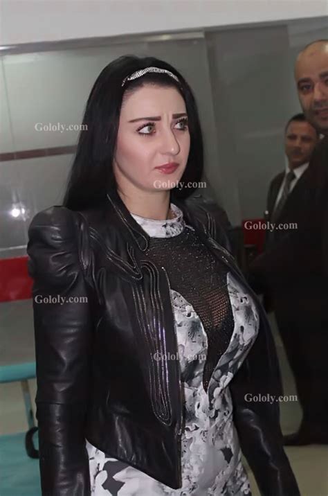يتخوف أستاذ قسم علم الفيروسات في جامعة موسكو الحكومية أليكسي أغرانوفسكي من ظهور أوبئة خطيرة جديدة بعد &#8203;فيروس كورونا&#8203;،&nb فستان صافيناز الشفاف يسبب أزمة داخل MBC.. صور