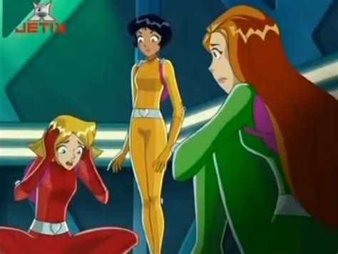 Pin By Naomi Kigu On Totally Spies Totally Spies Cartoon Character