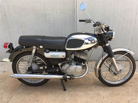 Kawasaki 175 - Classic Style Motorcycles