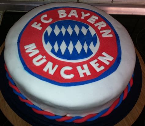ʔɛf tseː ˈbaɪɐn ˈmʏnçn̩), fcb, bayern munich, or fc bayern. Besondere Anlässe 1. » FC Bayern Torte