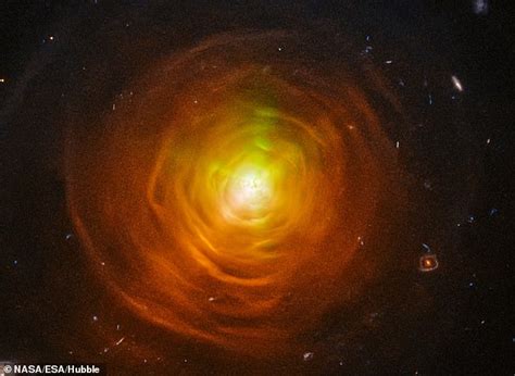 hubble space telescope snaps picture of a dying star likened to a witch s cauldron duk news