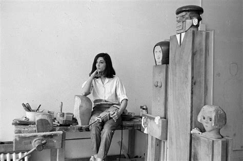 Marisol An Artist Known For Blithely Shattering Boundaries Dies At 85