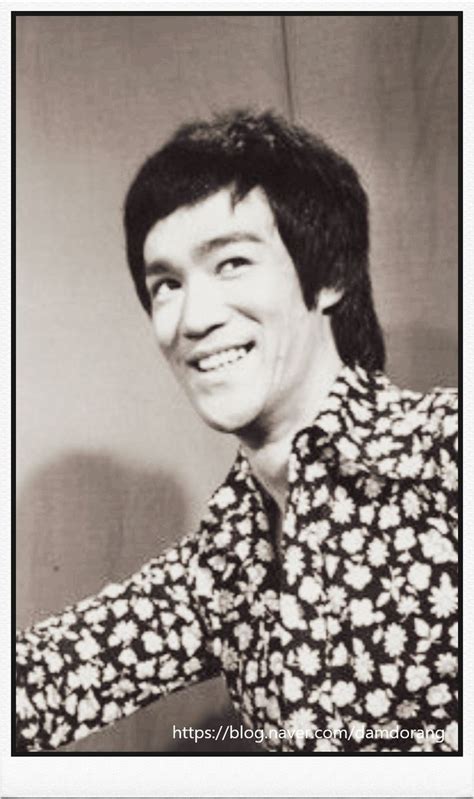 Pin By 담도랑 On Legend Bruce Lee Bruce Lee Photos Bruce Lee Bruce Lee