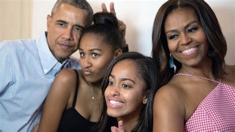 Michelle Obama Gli Auguri Al Marito Barack Per I Suoi Anni Mediaset Infinity