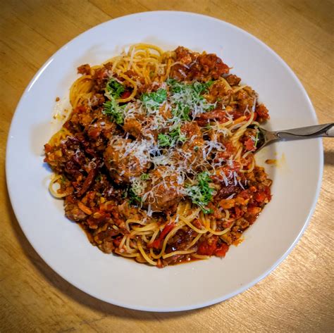 [Homemade] Spaghetti alla Bolognese : food