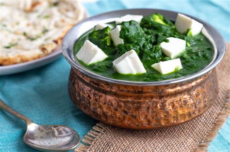 Palak Paneer Spinach With Indian Cottage Cheese Mirchi Tales