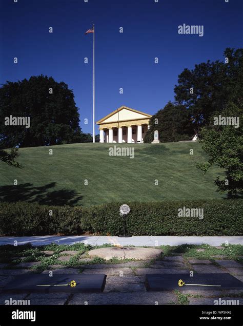 Kennedy Gravesite Below Lee Custis Mansion At Arlington Cemetery