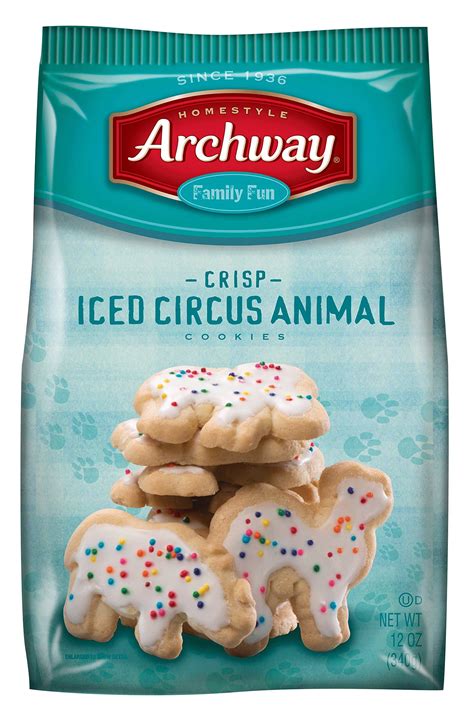 Since 1936, archway cookies have been winning the hearts of cookies lovers. Archway Iced Gingerbread Man Cookies : Ginger Molasses ...