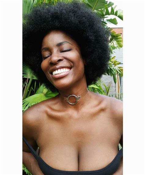 Beautiful Black Women Afro Chokers Black Beauty Jpeg Image Fashion Dark Beauty Moda