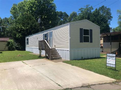 Mobile Home For Sale In Asheville Nc 2 Bed 1 Bath 2017 Clayton 1270010