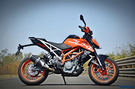 The new colour was originally reserved for exports and is now on sale alongside the existing 'electric orange' shade. Here's How A Mistake Got A Lucky Few The White 2017 KTM ...