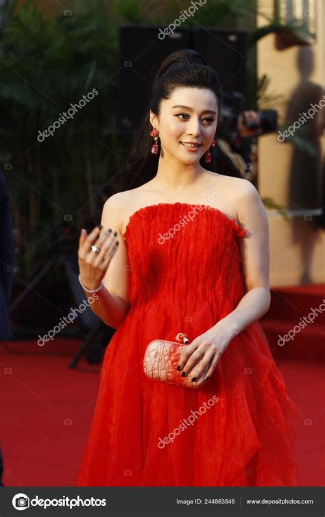 Chinese Actress Fan Bingbing Poses Red Carpet Prior Opening Ceremony