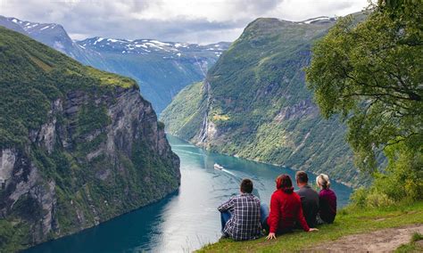 Los Fiordos Noruegos O La Naturaleza Más Sublime Foto 1