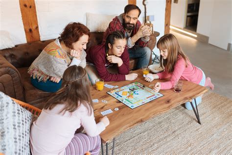 Estos títulos incluyen juegos de navegador tanto para ordenador como para dispositivos móviles, además de aplicaciones de juegos para tus teléfonos y los mejores juegos de 2 jugadores en toda la red. 5 tips para unir a la familia en las labores del hogar ...