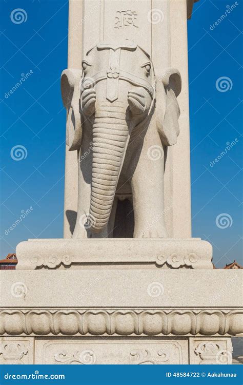 Elefante Da Pedra Do Templo De Wanshou Foto De Stock Imagem De Estilo Escultura