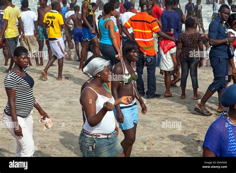 Local People On Labadi Beach Accra Ghana Africa Stock Photo Alamy