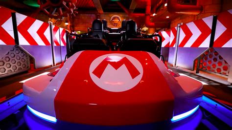 The Mario Kart Ride At Super Nintendo World Looks Incredible In