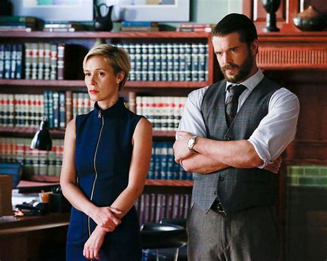 charlie weber finally talks about what it s like dating how to get away with murder co star