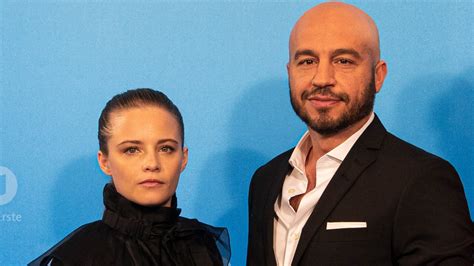 Die zuschauer werden sofort mitten ins was zuschauer im neuen jahr erwartet? Neue Tatort-Ermittler: "Wir planen alle, Zeit in Bremen zu ...