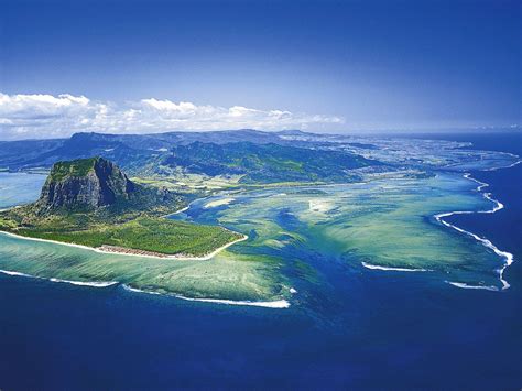 Beautiful Hd Wallpaper Aerial View Of Mauritius 69hdwallpapers