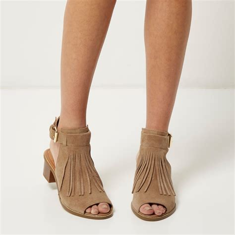 Lyst River Island Beige Suede Fringed Block Heel Sandals In Natural