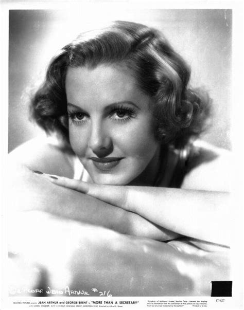 A Man And A Mouse Jean Arthur Is More Than A Secretary Jean Arthur Classic Movie Stars Old