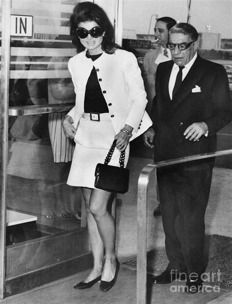 Jackie Onassis And Aristotle Onassis Photograph By Bettmann Pixels