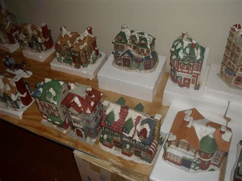 Do you collect christmas village houses? Tulsa Tiny Stuff: How to set up a Christmas Village Part I