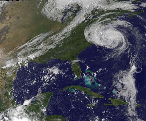 Nasa Satellite Captures Hurricane Earl On September 3 201 Flickr