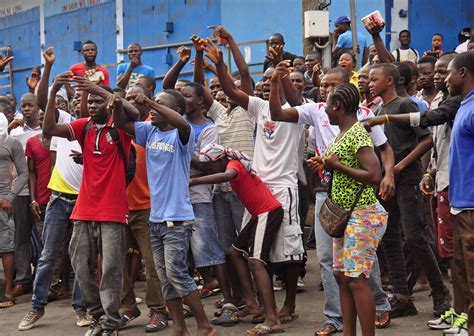 Liberian Police Shoot To Disperse Ebola Quarantine Protest Virus