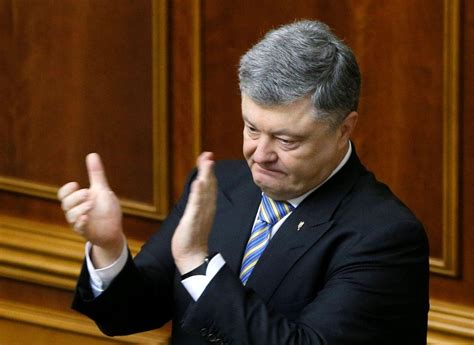 Лидер океана ельзи святослав вакарчук призвал украинцев не голосовать по приколу. Президентский рейтинг: Порошенко не попадает даже во ...