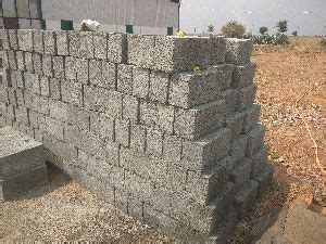 Cement Bricks - Manufacturers, Suppliers & Exporters in India