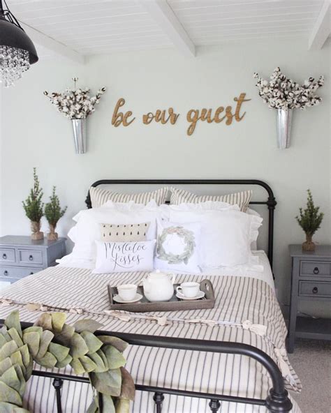 Farmhouse Guest Bedroom Ideas Pinterest