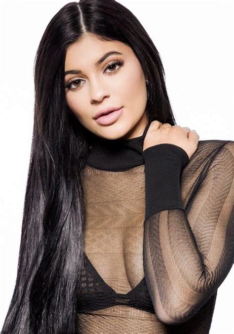 Kylie Jenner Height Weight Body Statistics Biography Healthy Celeb