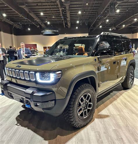 New Competition Jeep Recon Ev First Real Life Looks Rivian