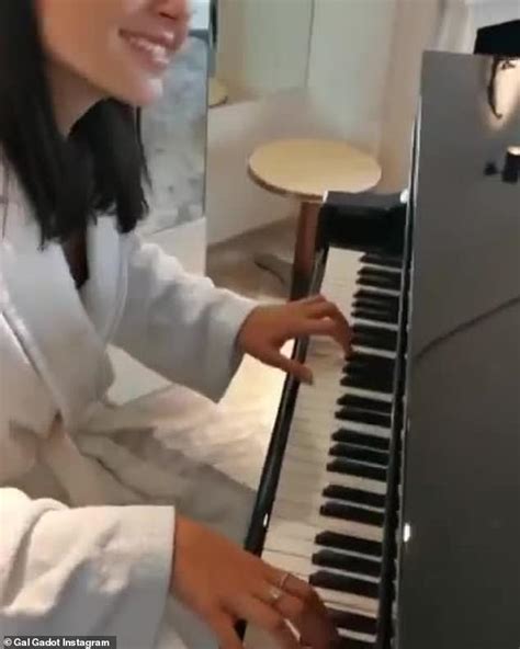 From Hollywood To The Keys Gal Gadots Impressive Piano Skills Shown Off In A Relaxed White