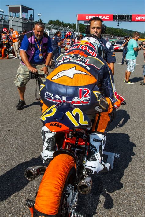 Motocyklový jezdec filip salač počtvrté v sezoně silničního mistrovství světa bodoval. Filip Salač se po Sachsenringu udržuje na 3. pozici v ...