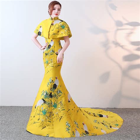 Yellow Trailing Luxury Oriental Evening Dress Chinese Embroidery