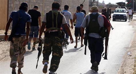 ليبيا كتيبة أم المعارك تلقي القبض على 29 مهاجرا مصريا غير شرعي cnn arabic