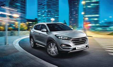 For example, we have 704 hyundai tucson quotes and a discount of $4,788 or 10.39% off the purchase price. 2017 Hyundai Tucson on road in night background lights ...